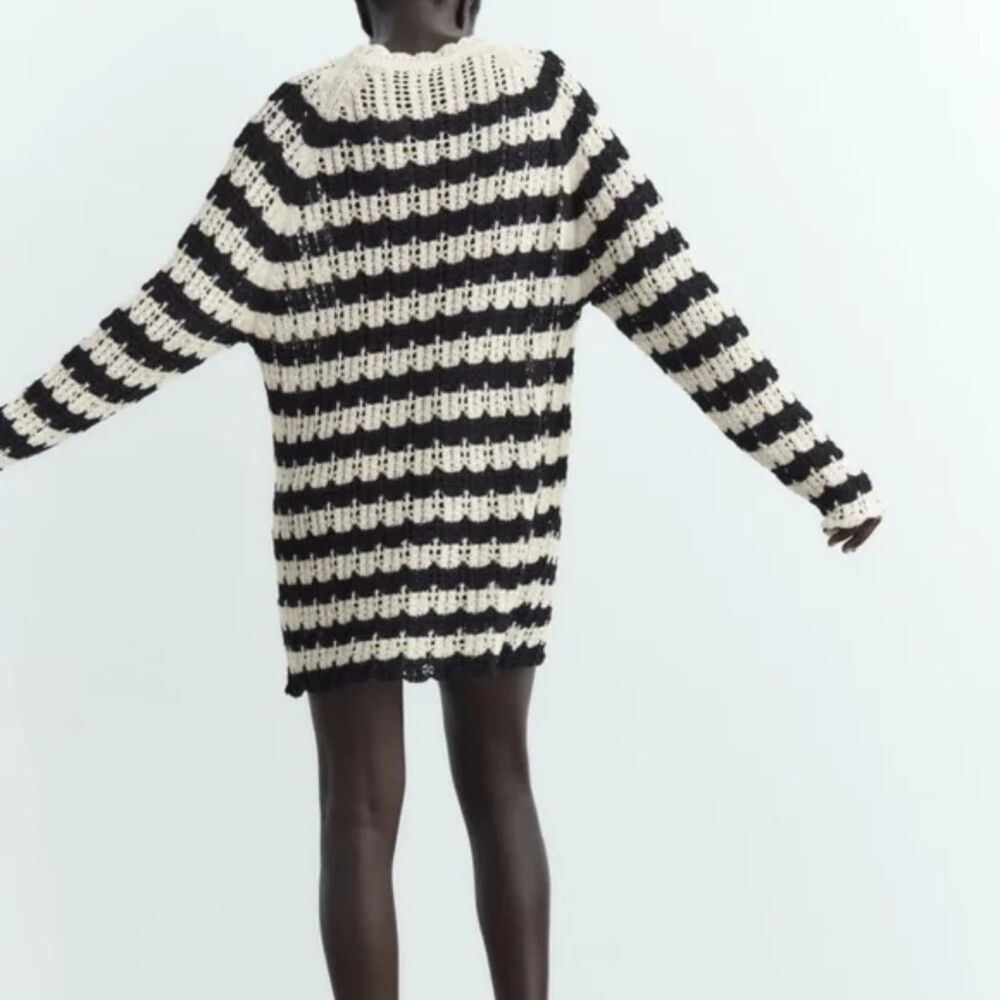 Black Cream Striped Pointelle Open Knit Long Sleeve Pullover Tunic Sweater (NWT) - Picture 3 of 7
